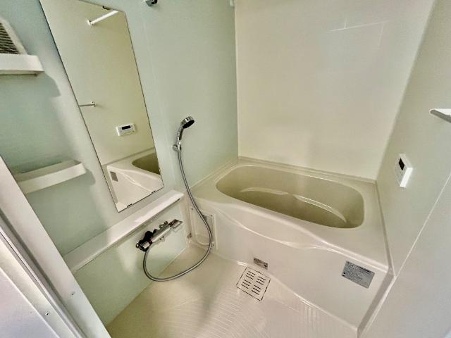 ソラール楓Ｂ201号室 バス