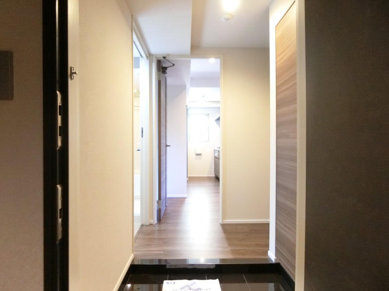 ネベル巣鴨 玄関