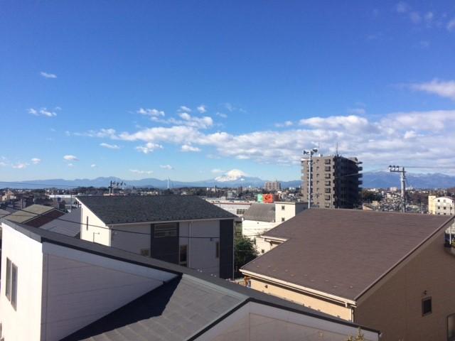 サニーヒル203号室 富士山が望めます