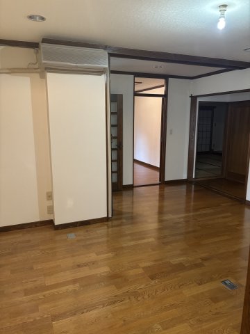 サクラーレ中野 リビング