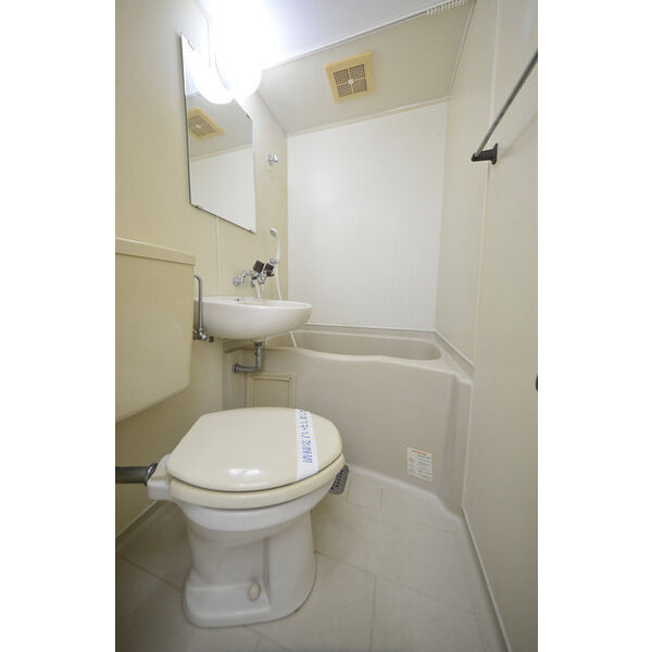 メゾン・ド・プレーヌ0111号室 お風呂