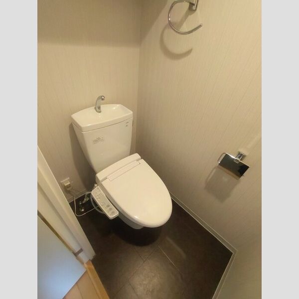 カスタリア用賀 トイレ