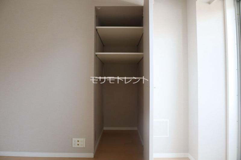 カスタリア中目黒6階 室内写真