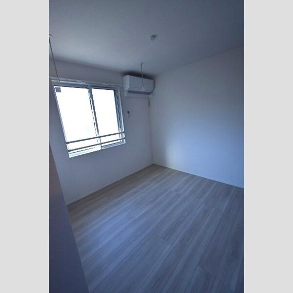 シャトレー町田201号室 洋室5.1帖