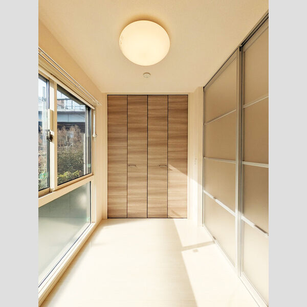 パーシモンⅢ105号室 洋室3.3帖