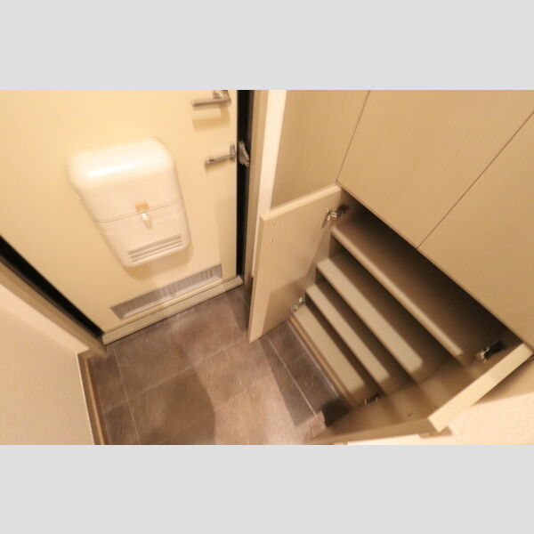 セントラルハイム　B シューズボックス