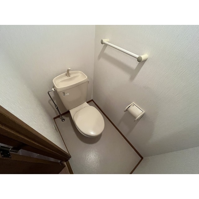 サザンクロス2階 同建物別部屋の参考画像