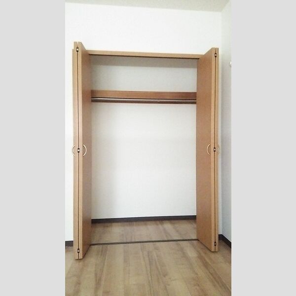 WATOLE 院内 クローゼット