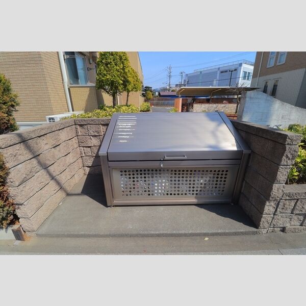 メルヴェーユK　A ゴミストッカー