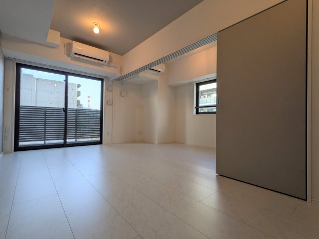 ハーモニーレジデンスグローバルキャピタル0903号室 リビング