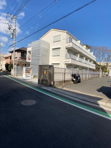 カーネ・ア・キラ303号室 外観