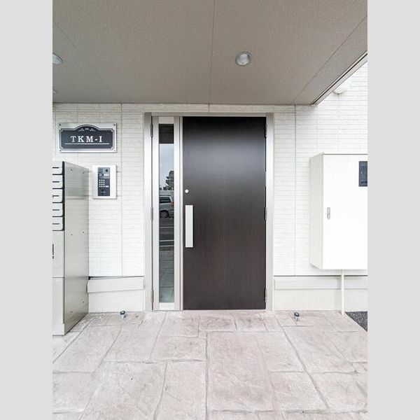 TKM-Ⅱ101号室 エントランス