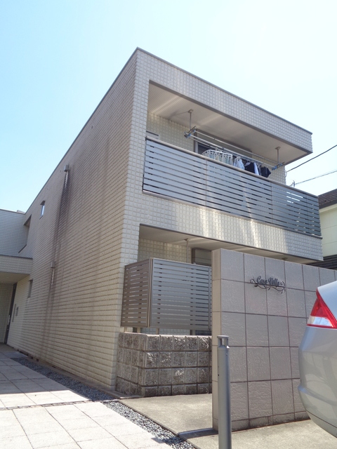 Ｃａｓａ　Ｖｉｌｌａ（カーサ　ヴィラ）の外観画像