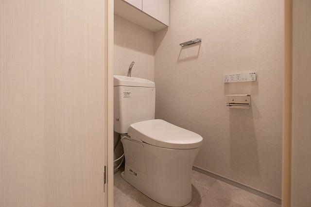 Lighthouse西新宿5階 トイレ