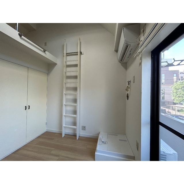 ロゼリア212号室 リビング