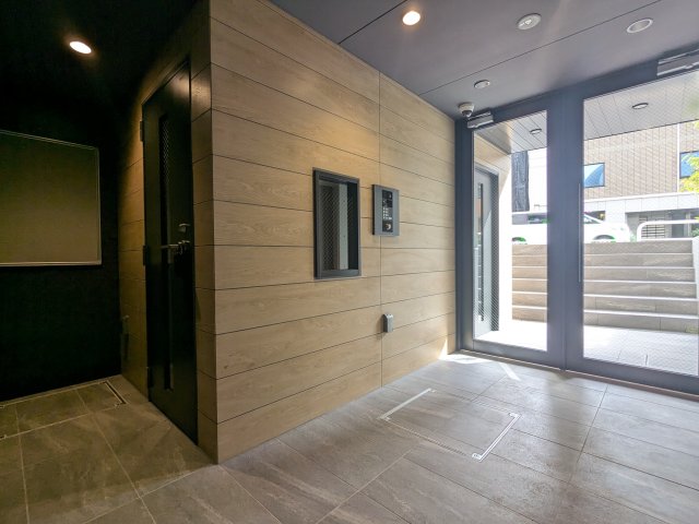 アルティザ上野毛0306号室 ロビー