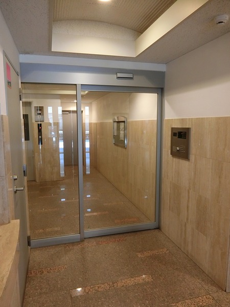 レジオス板橋本町アヴィニティー1002号室 エントランス