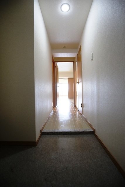 ＬＡ.　ＰＲＹＬＥ新横浜 玄関