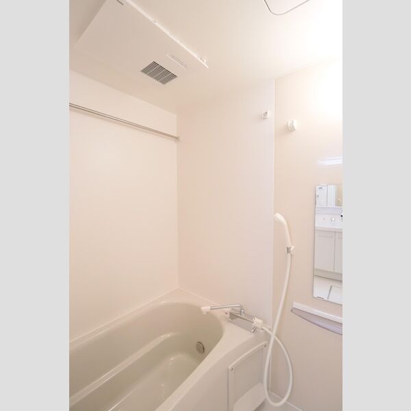 サンセール氷川 浴室換気乾燥機付きバスルーム