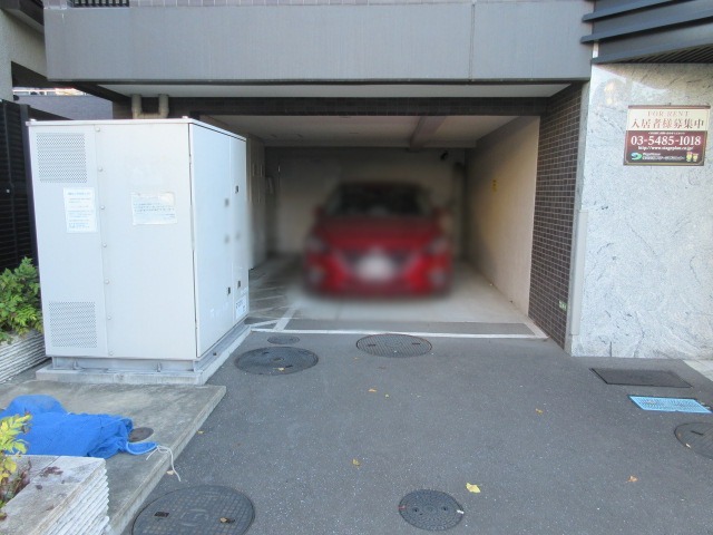 ジュイールパルフェ西新井 駐車場