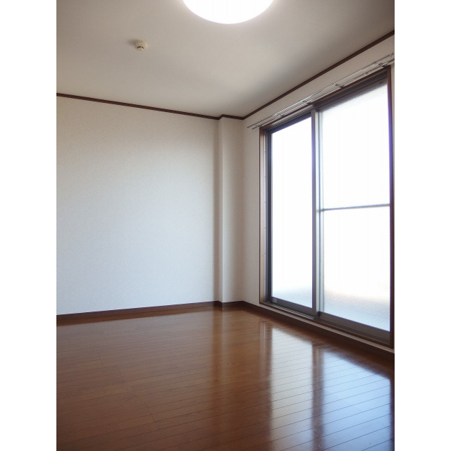 302号室