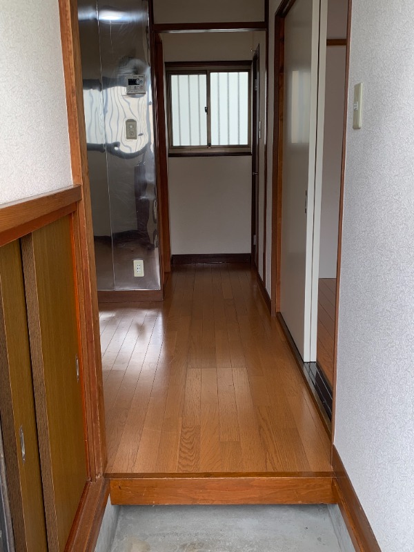 チェリーハウス 玄関