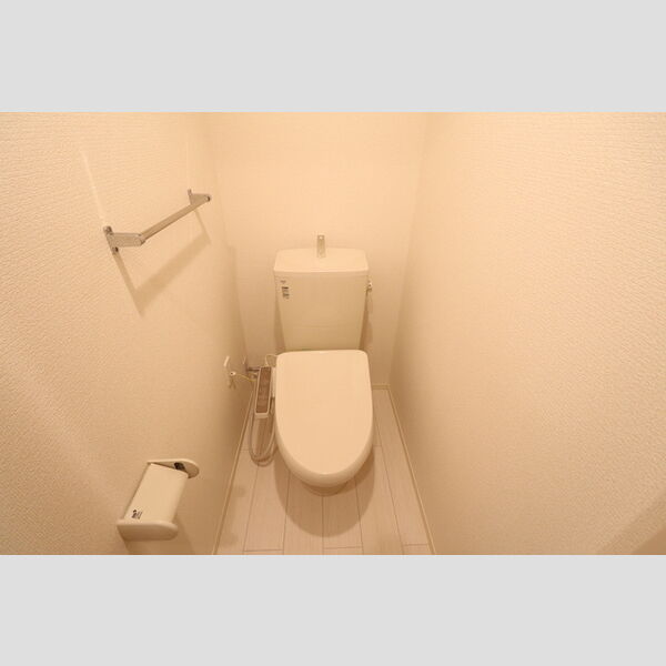 ア　レーズ101号室 温水洗浄暖房便座