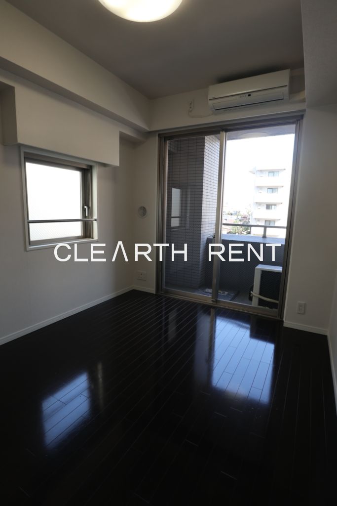 コンシェリア・デュー代々木公園3階 ☆6.8帖のフローリング居室/角部屋・二面採光☆