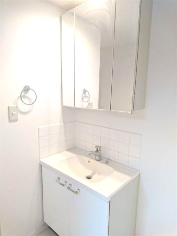 プリマガーデン古淵　参番館 室内洗濯機置き場