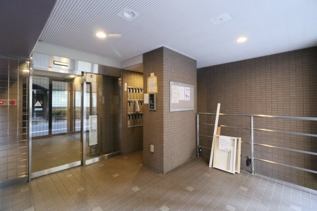 グランヴァン水天宮203号室 エントランス