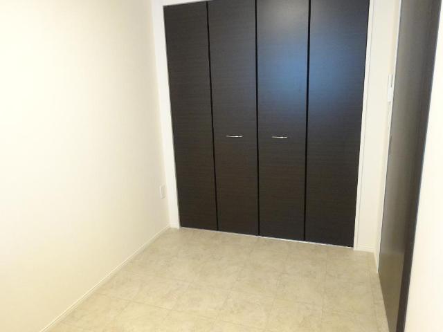 ココ　ナツ 洋室４．１帖