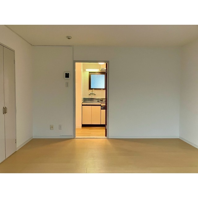 カサブランカハイツ103号室 洋室