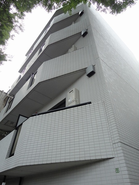 サンテミリオン千歳烏山212号室 外観