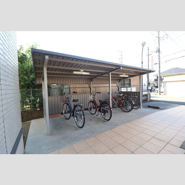 ステラコート206号室 駐輪場