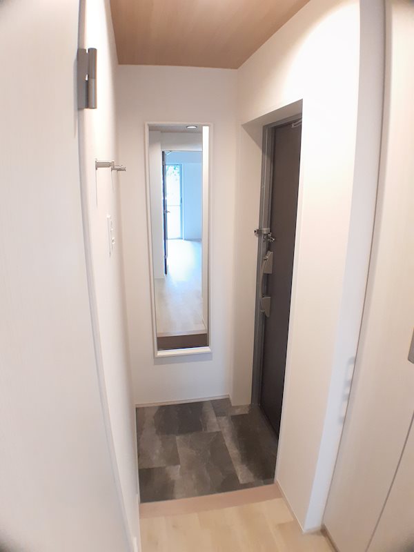 レジディア神楽坂3階 玄関