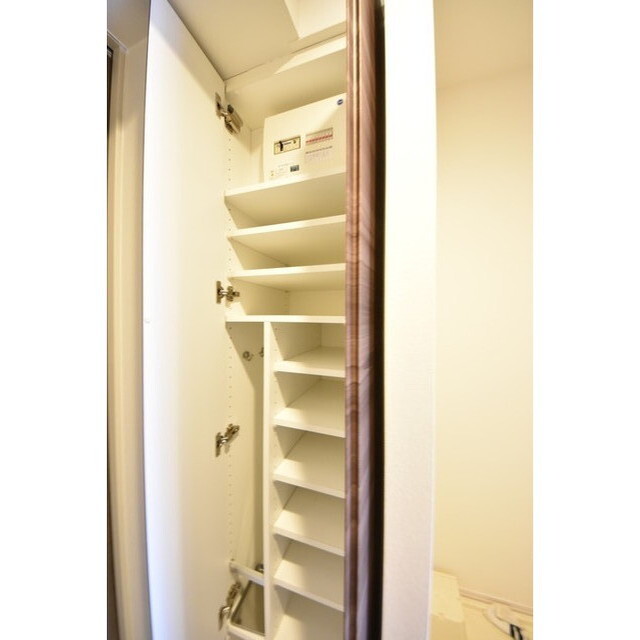 Court Blanche0117号室 内観