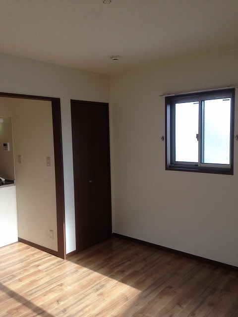 シャンブル ドゥ エスポワール1階 同建物別部屋の参考画像