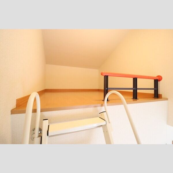 メルベーユ パル201号室 ロフト