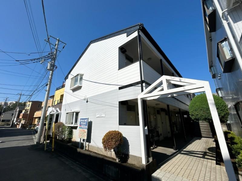 ホワイトパレスの外観画像