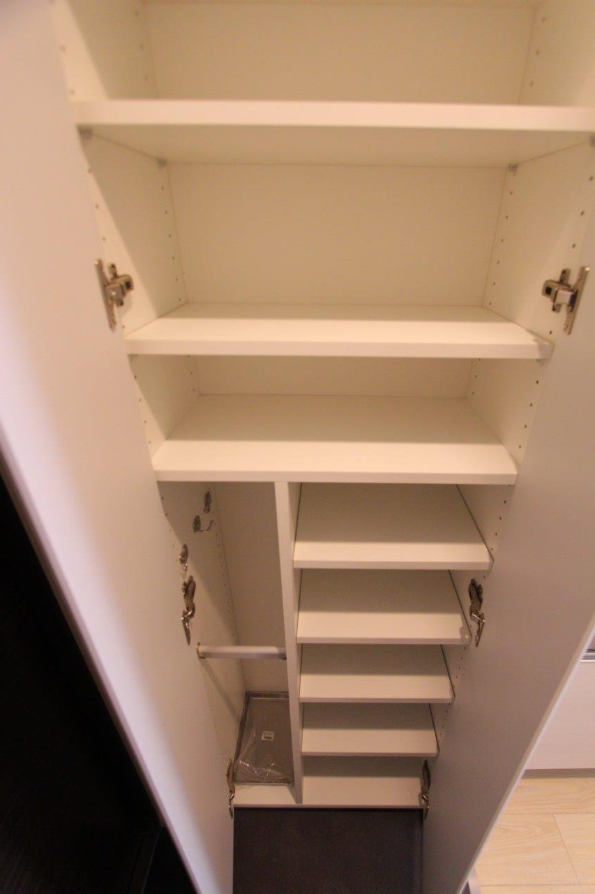 プラウドフラット登戸 収納