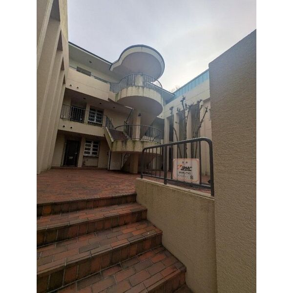 フロレスタ大倉山弐番館の外観画像