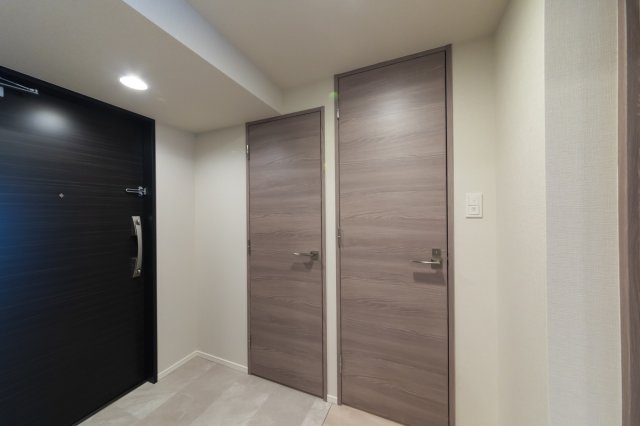 プラウドフラット本所吾妻橋910号室 玄関