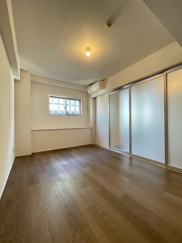 レジディア三越前15階 寝室