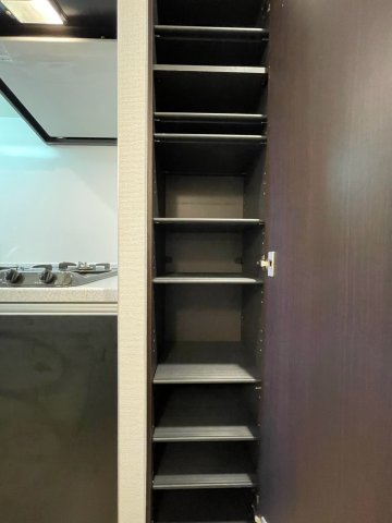 グラントゥルース目黒花房山 収納