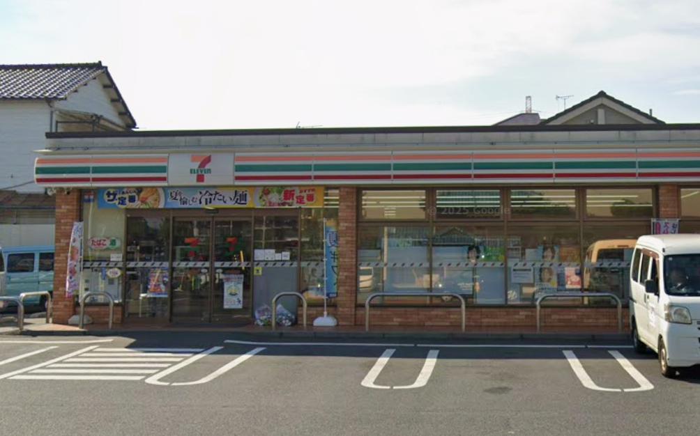 ハワイアンシアター古民家 鎌ヶ谷 【コンビニエンスストア】セブンイレブン 南鎌ヶ谷3丁目店まで340ｍ