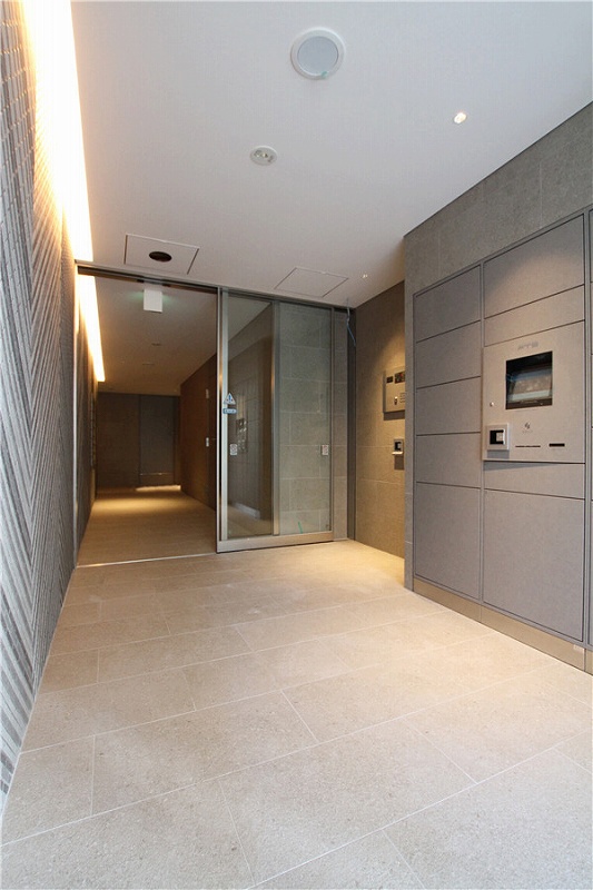 プレミアムキューブG東新宿4階 外観