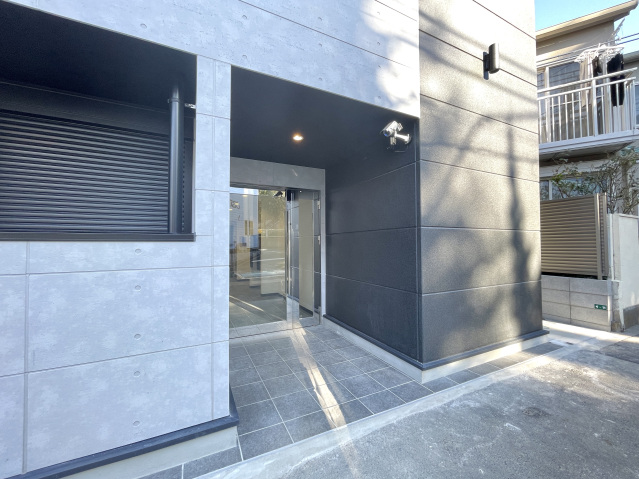 スカイルーチェ南浦和202号室 エントランス