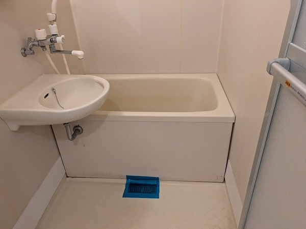 メゾンコムラ204号室 お風呂