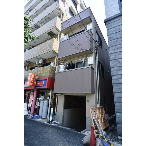 リフィナ横浜新杉田0101号室 外観