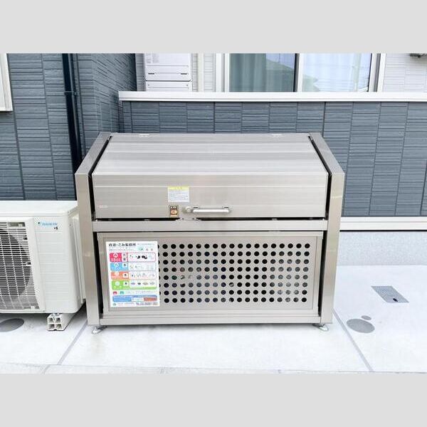 セントハイランド石神井202号室 ゴミストッカー